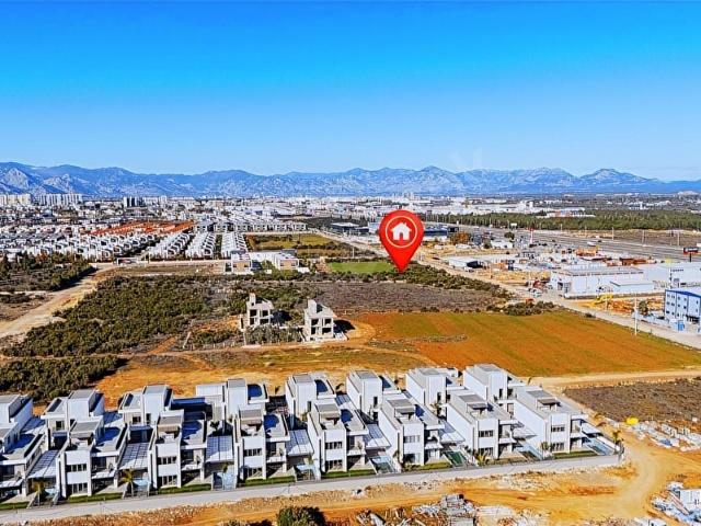 ALTINKALEDE 4620 M2 SATILIK ARSA VİLLALAR BÖLGESİNDE