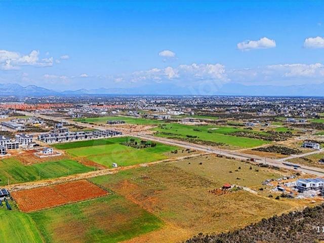 ALTINKALEDE 650 M2 SATILIK ARSA 2 VİLLALIK