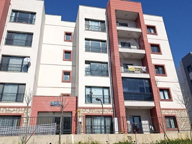 ALTINKENT'TEN SEFERİHİSAR TOKİ'DE ARAKAT 2+1 SATILIK DAİRE