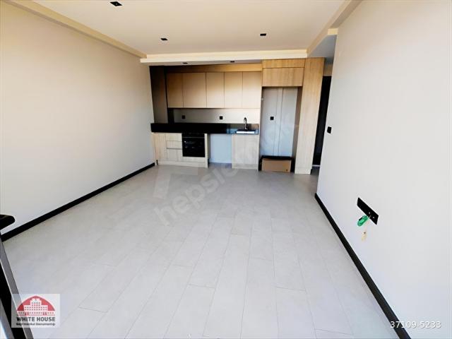 ALTINTAŞ MAH. 60 m 1+1 SIFIR DAİRE HAVUZLU SİTE 27.000 TL