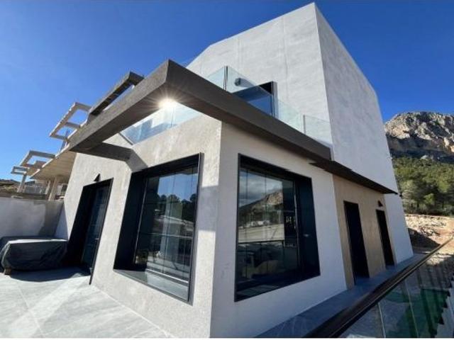 ALTO STANDING POLOP HILLS Residencial de LUJO, a 700 METROS de los cascos urbanos