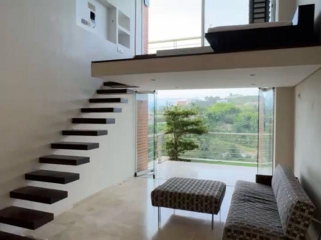 Altos de Villa Nueva Venta PH Loft