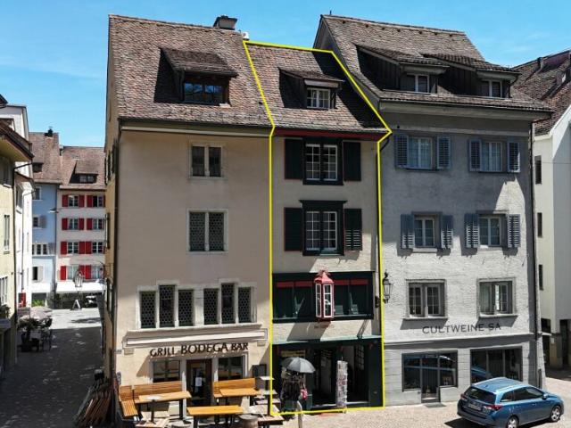 ALTSTADTHAUS MIT GESCHICHTE, CHARAKTER UND CHANCEN