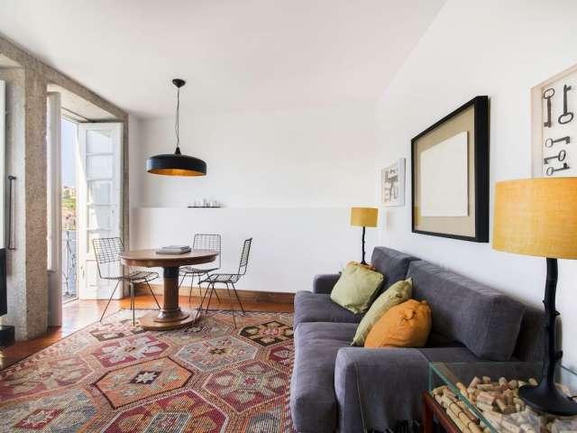 Aluga se apartamento de 1 quarto nas Fontaínhas, Porto