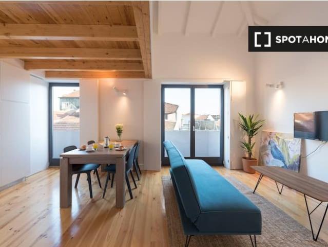 Aluga se apartamento de 1 quarto no Bolhão, Porto
