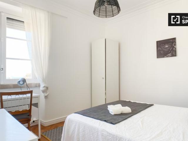Aluga se quarto em apartamento de 6 quartos em Alfama, Lisboa