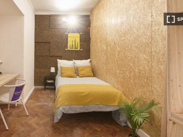 Aluga se quarto em apartamento partilhado em Lisboa