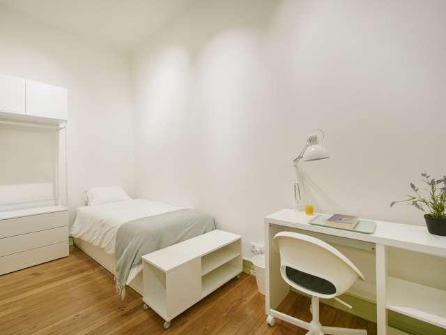 Aluga se quarto em apartamento partilhado em Lisboa
