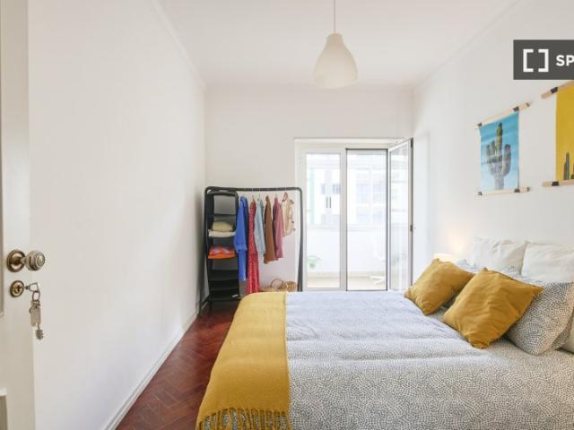 Aluga se quarto em apartamento partilhado em Lisboa
