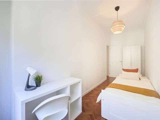 Aluga se quarto em apartamento partilhado em Lisboa
