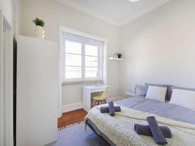 Aluga se quarto em apartamento partilhado em Lisboa