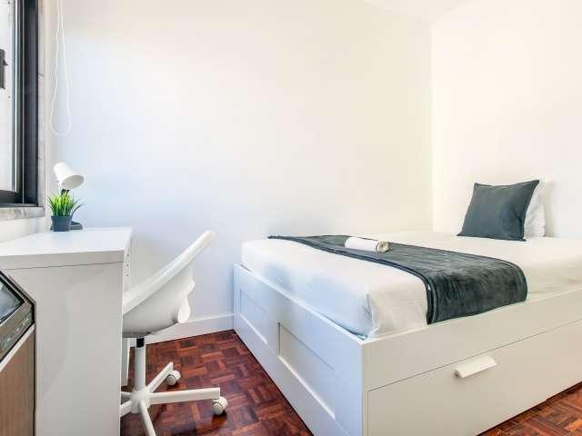 Aluga se quarto em apartamento partilhado em Lisboa