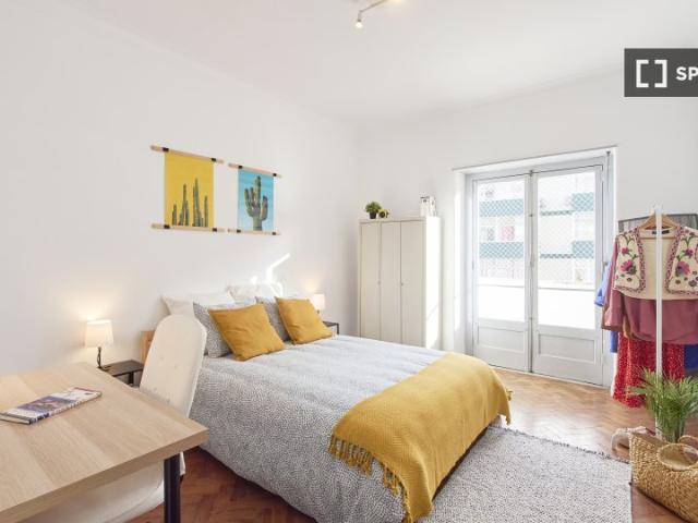 Aluga se quarto em apartamento partilhado em Lisboa