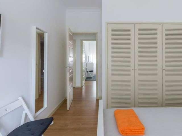 Aluga se quarto em apartamento T5 em Matosinhos, Porto
