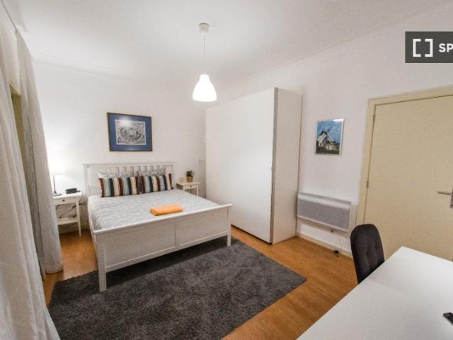 Aluga se quarto em apartamento T5 em Matosinhos, Porto