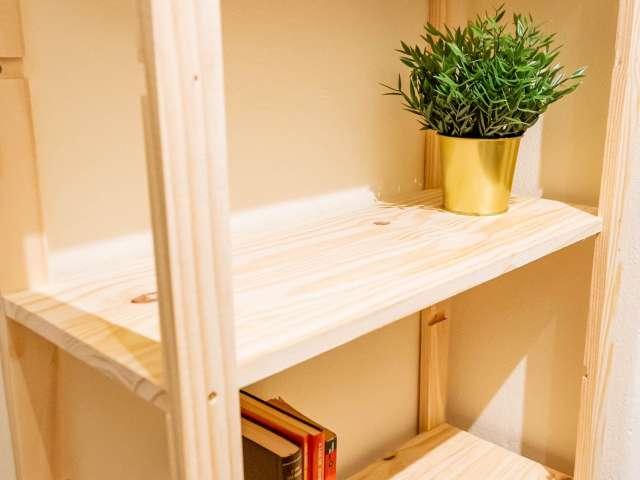 Aluga se quarto em apartamento T5 no Covelo, Porto