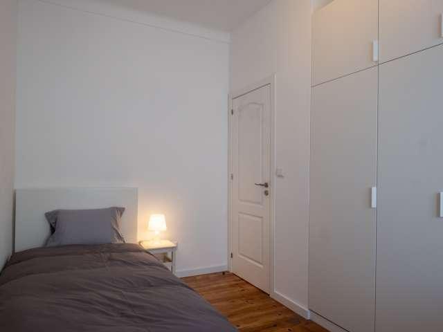 Aluga se quarto em Odivelas, Lisboa