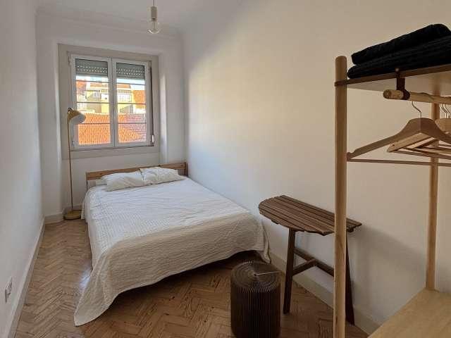 Aluga se quarto em Lisboa, apartamento de 2 quartos