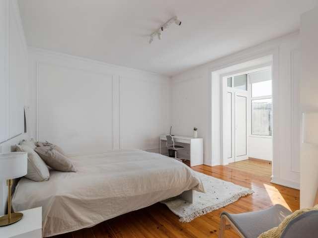 Aluga se quarto num apartamento partilhado de 6 quartos em Lisboa