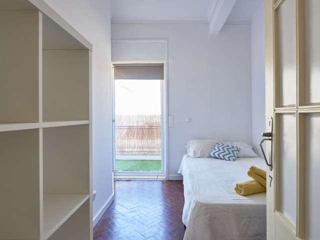 Aluga se quartos em apartamento de 9 quartos em Lisboa