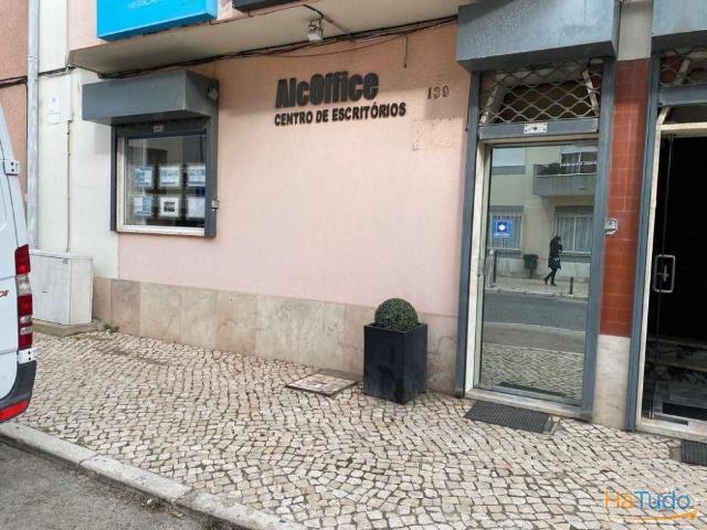 Alugam se Salas em Centro de Escritório Alcochete | 26073584119