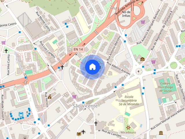 Alugo um quarto com varanda zona tranquila centro de Braga