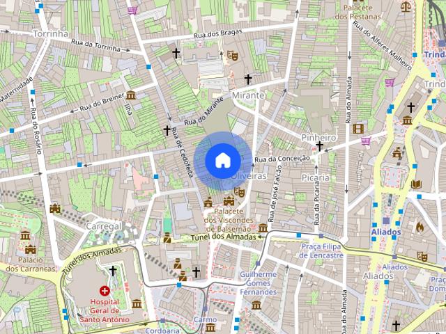 Alugo apartamento no centro do Porto perto de transportes e metro
