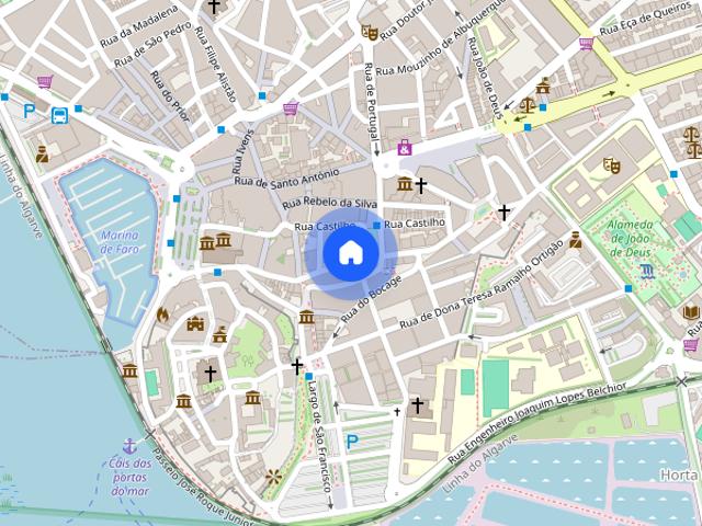Alugo quarto com casa de banho privativa na baixa de Faro