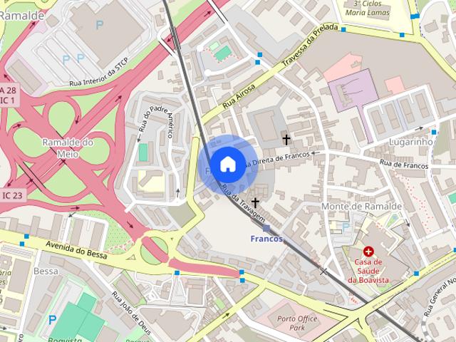 Alugo quarto a rapaz estudante Porto metro Francos