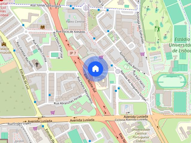 Alugo quarto grande com casa de banho privada em Lisboa