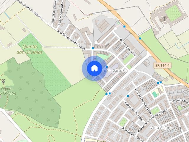 Alugo quarto de casal casa de banho privada em Evora