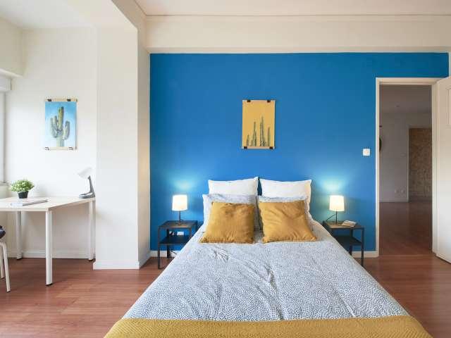 Alugo quarto em apartamento de 6 quartos em Lisboa, Lisboa