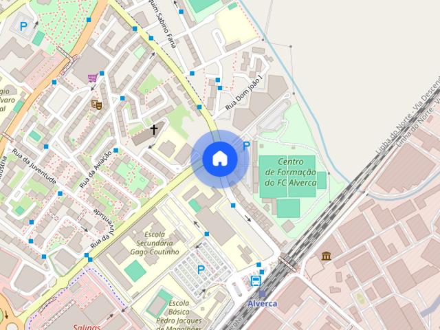 Alugo quarto no centro de Alverca junto ao C C Scala