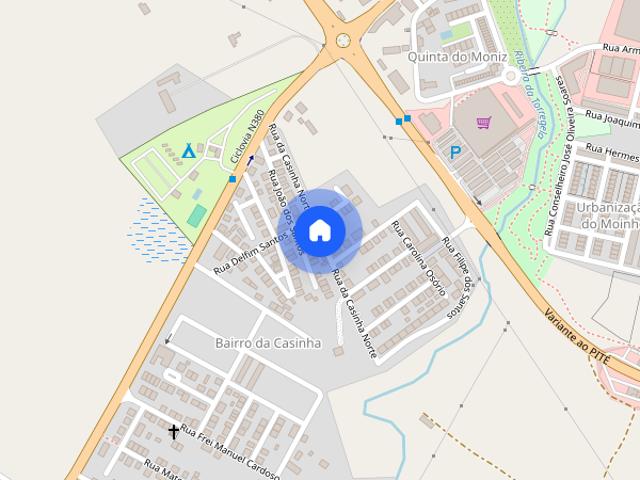 Alugo quartos moradia T3 no Bairro da Casinha em Evora