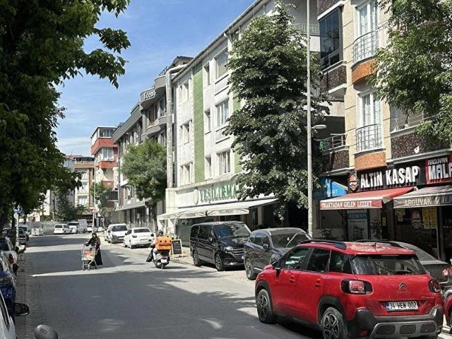 ÇALUKOGLU GAYRİMENKUL DEN KİRALIK DÜKKAN CADDE DE ÜNİVERSİTE MH