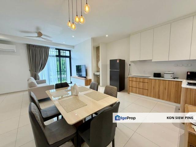 Alyvia Residence Townhouse @ The Northbank For Rent!