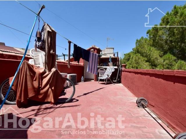 ¡ALZIRA CENTRO! AMPLIO, BONITO Y LUMINOSO CON TERRAZA Y TRASTERO