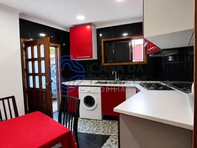 AM T3 com Entrada Independente | Terraço 112,5 m²| Garagem P. 116m² Campanhã