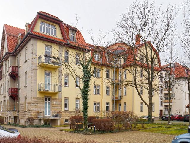 Am Uni Campus: Hochparterre + Dusche