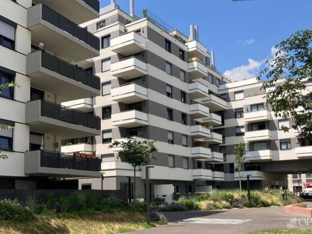 AM KIRSCHBLÜTENPARK wohnen! Zum Verkaufen gelingt eine moderne 3 Zi Neubauwohnung mit 2 Balkonen!