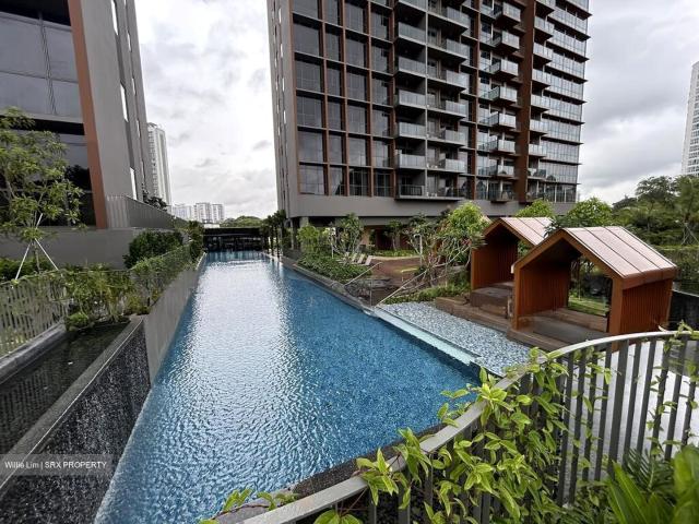 Amo Residence D20, Apartment