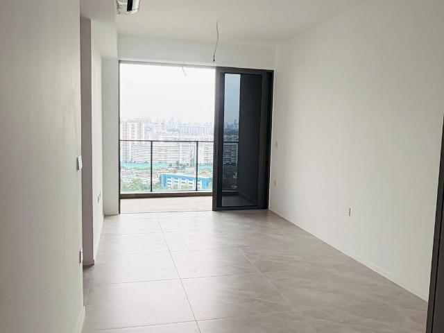 Amo Residence D20, Apartment