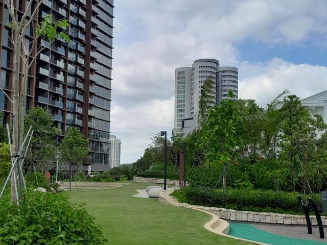 Amo Residence D20, Apartment