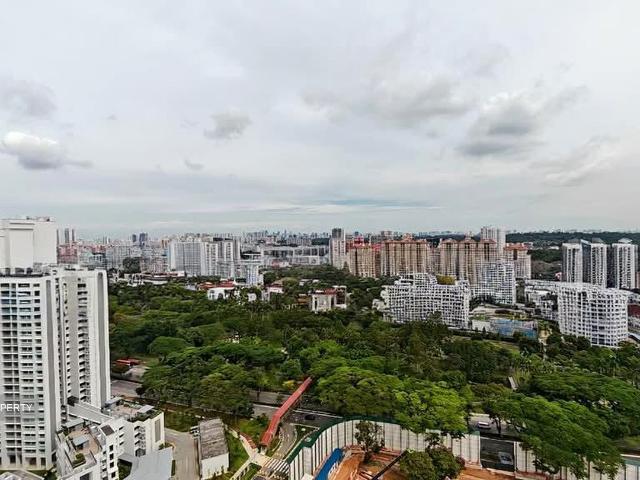 Amo Residence D20, Apartment