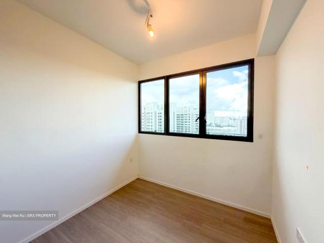 Amo Residence D20, Apartment