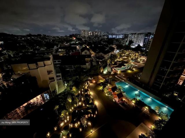 Amo Residence D20, Apartment