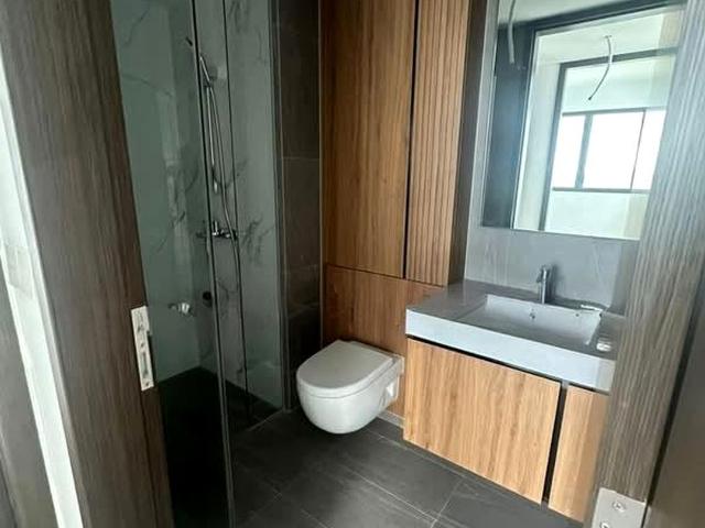 Amo Residence D20, Apartment