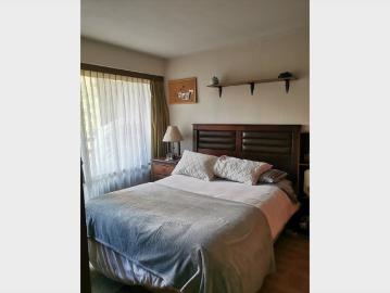 AMOBLADA, TODO INCLUIDO, sólo MUJER, METRO TOBALABA, GRAN BALCÓN PRIVADO