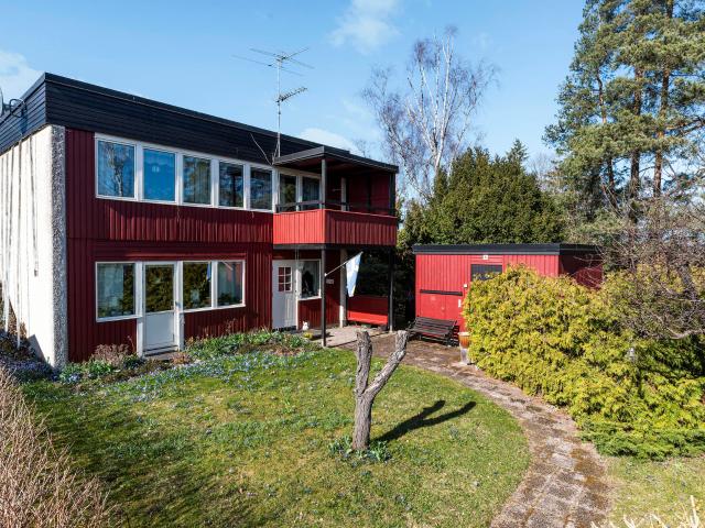 Amorinavägen 6