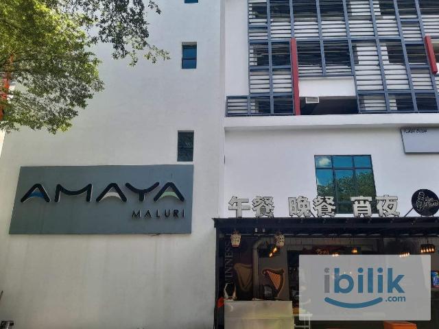 [Amaya Maluri] Mixed Gender Unit Master Room with Aircond Near Aeon, Velocity, MRT/LRT